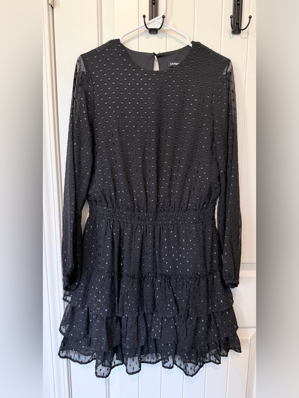 Express Black Long-Sleeve Ruffle Tiered Dress - Medium